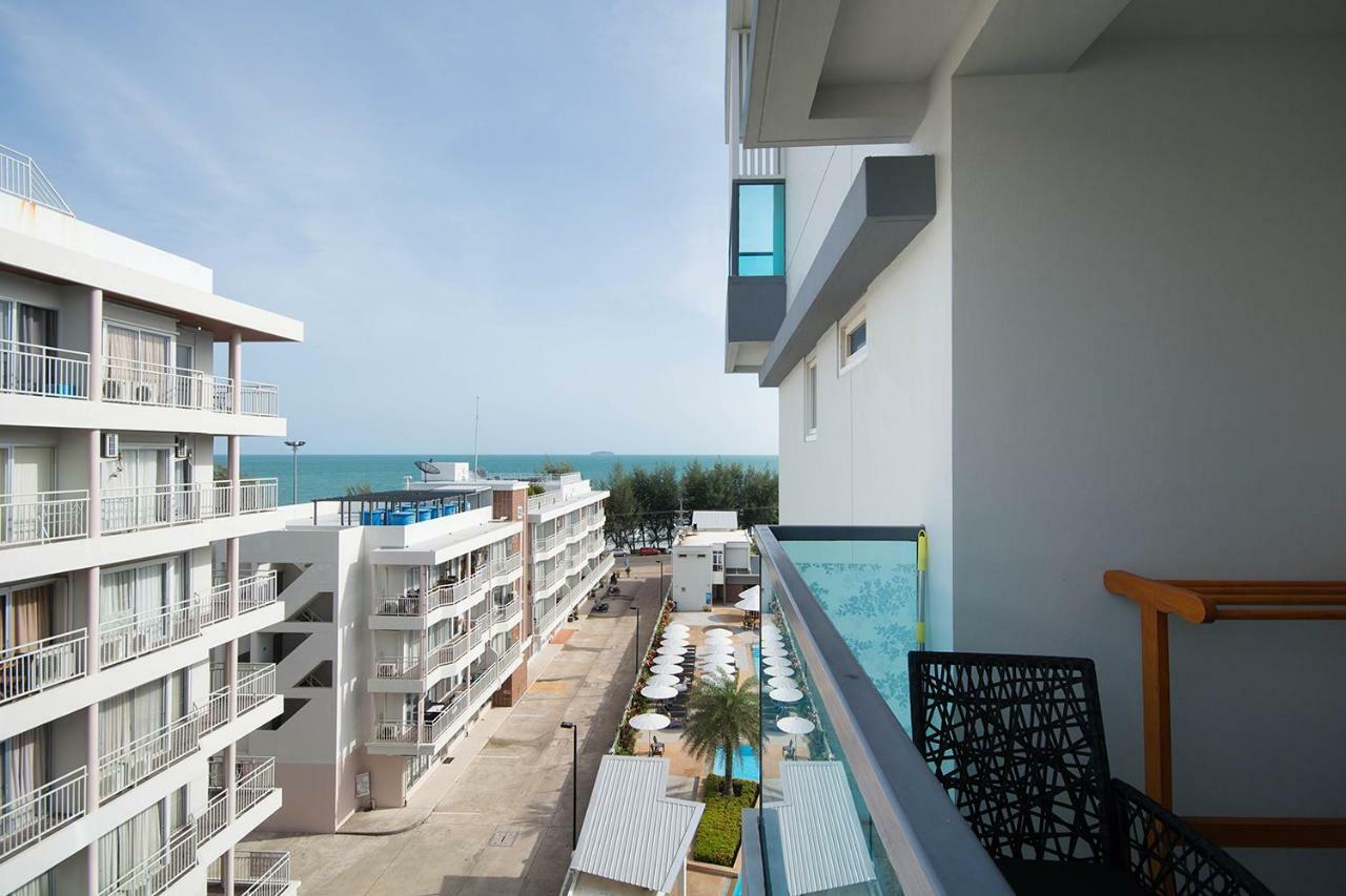 Grandblue Condo By Malai Mae Phim Luaran gambar