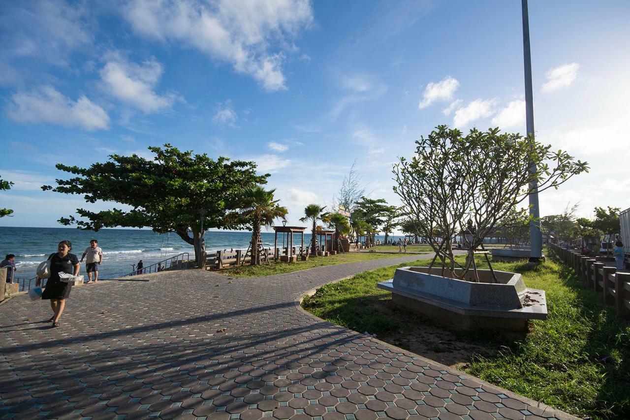 Grandblue Condo By Malai Mae Phim Luaran gambar