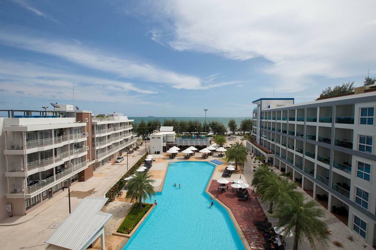 Grandblue Condo By Malai Mae Phim Luaran gambar