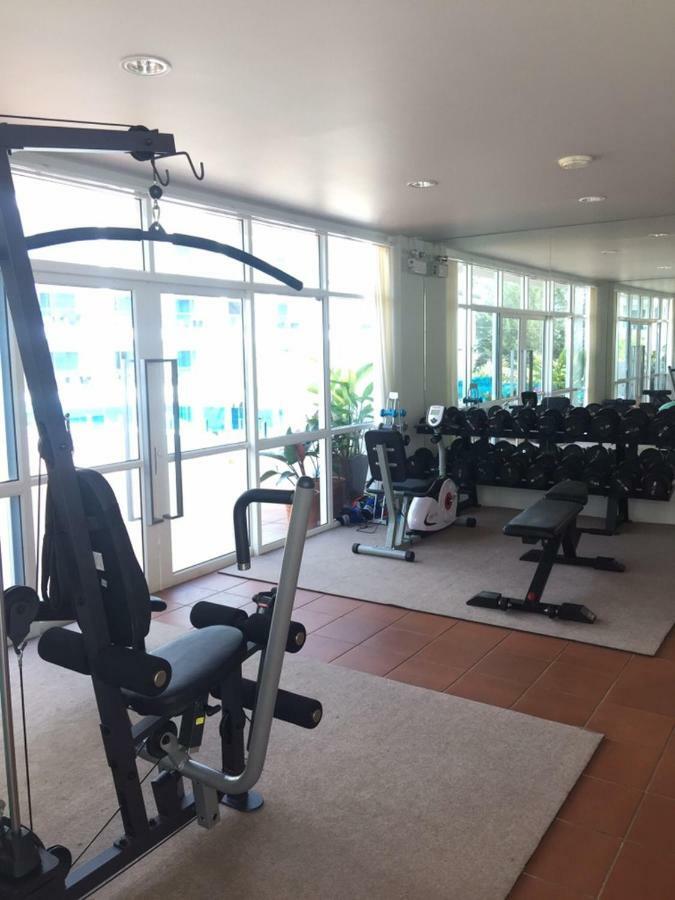 Grandblue Condo By Malai Mae Phim Luaran gambar